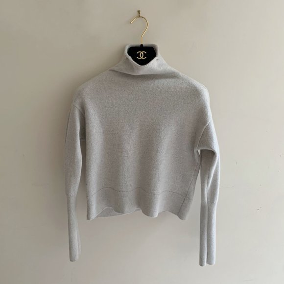 Aritzia Wilfred Cyprie Sweater - Picture 2 of 6